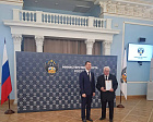 Министр спорта РФ М.В. Дегтярев вручил члену ЦК ПРОФСПОРТТУРА С. И. Семенову благодарность Президента Российской Федерации